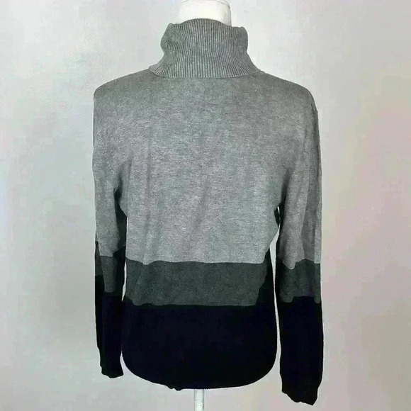 Calvin Klein Grey & Black Striped Turtleneck Size Large - Picture 4 of 9